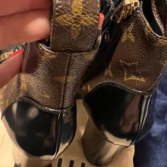 Size 38 Louis Vuitton Star Trail Ankle Boot - Picture 3 of 6